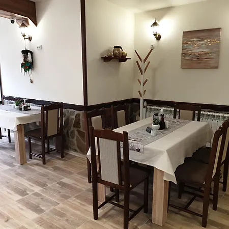 Хотел-Ресторант Геновата Къща Kableshkovo (Burgas)