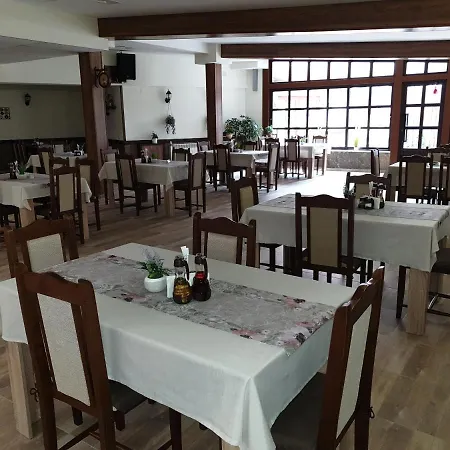 Maison d'hôtes Хотел-Ресторант Геновата Къща